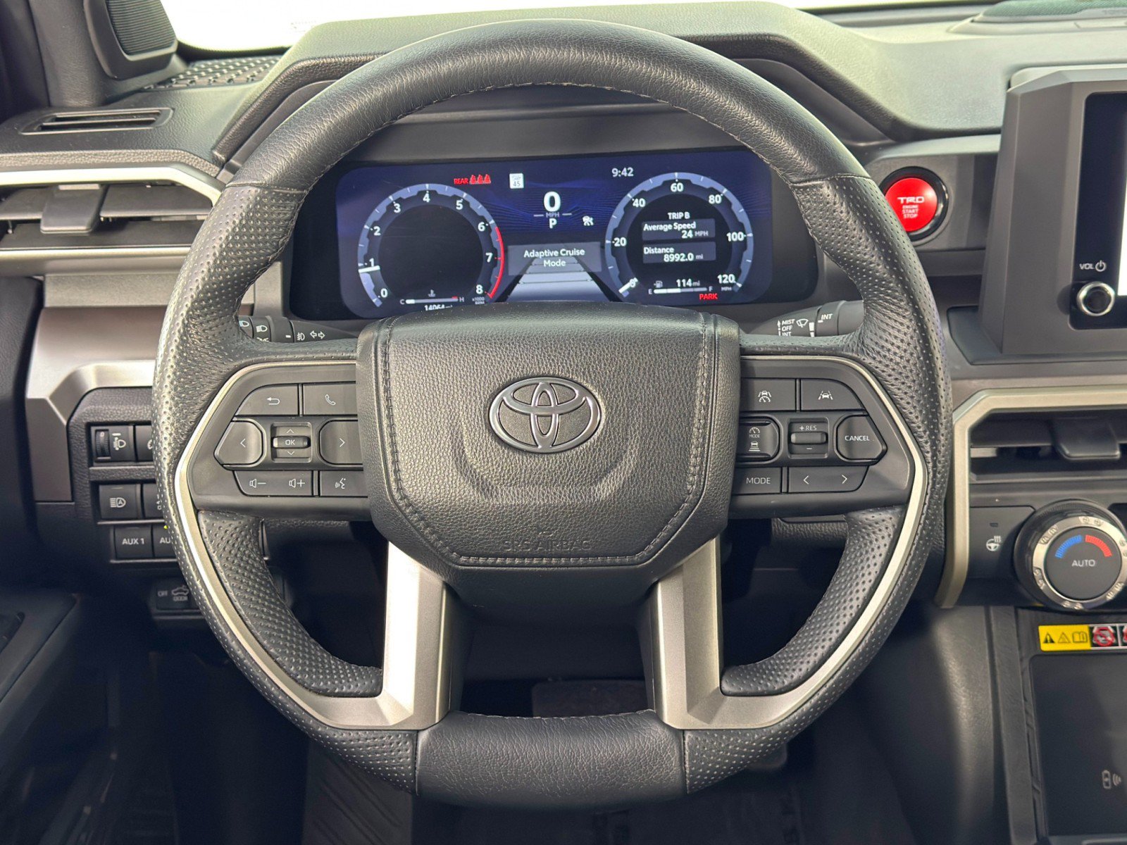 Used 2024 Toyota Tacoma TRD Off-Road w/ TRD Off Road Upgrade Package AWD/4WD image 20