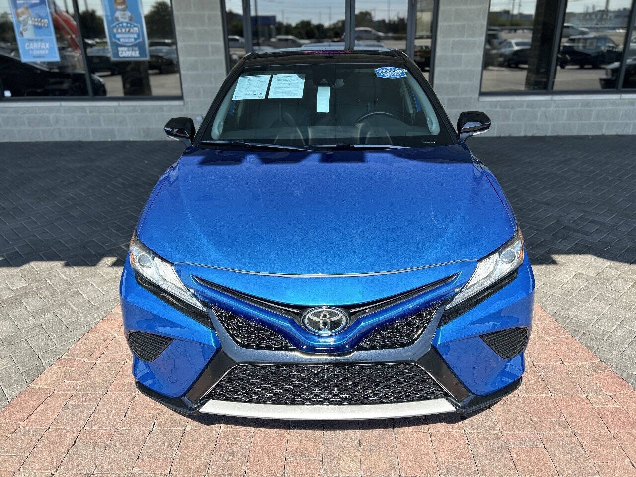 Used 2019 Toyota Camry XSE w/ Navigation Package FWD image 32