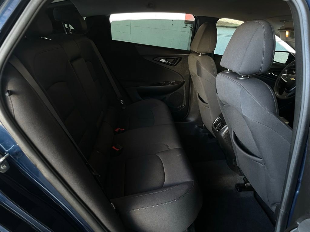 Used 2022 Chevrolet Malibu LT image 15
