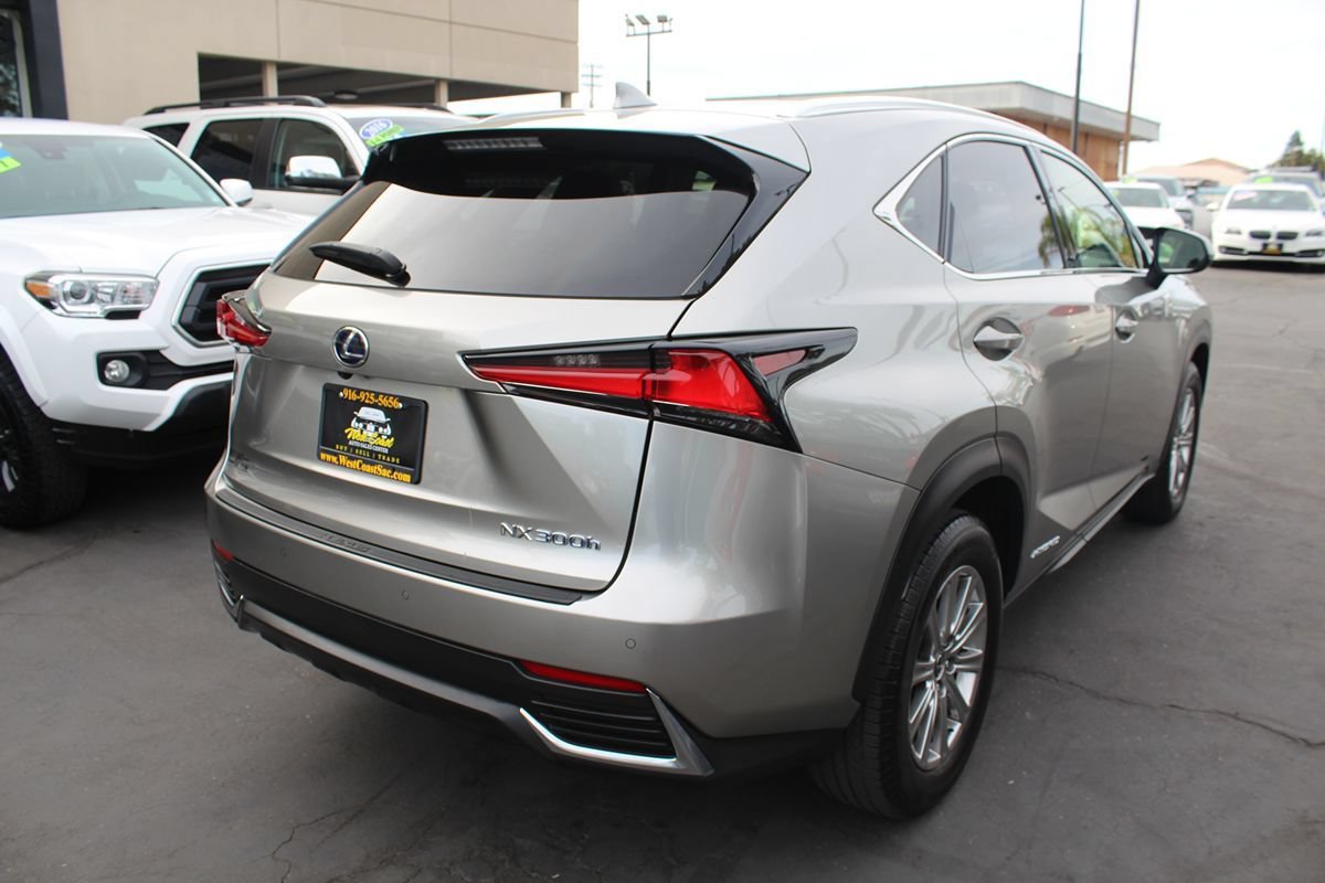 Used 2020 Lexus NX 300h AWD w/ Comfort Package image 7