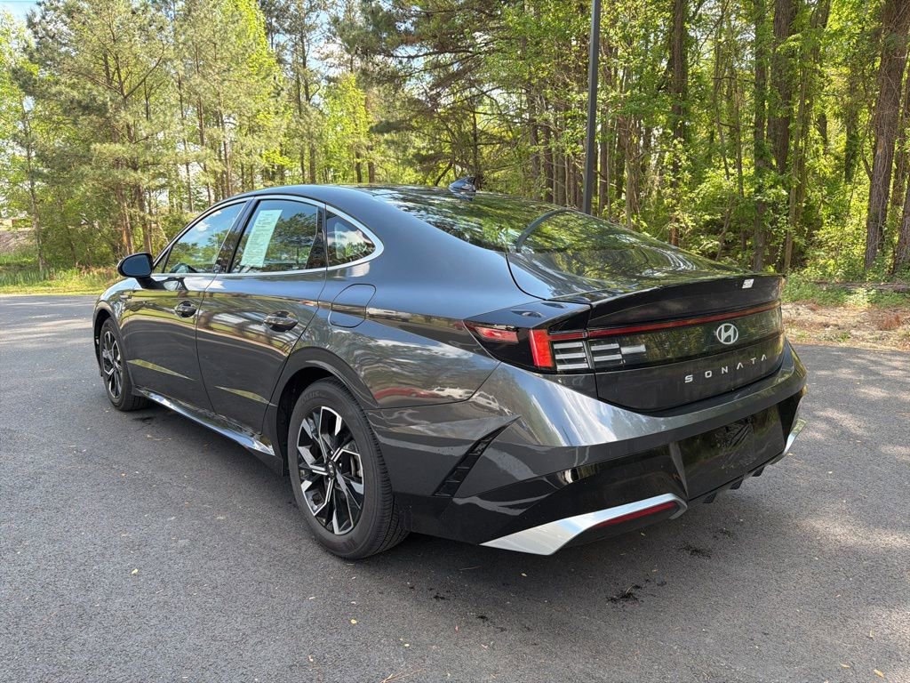 Certified 2025 Hyundai Sonata SEL image 11