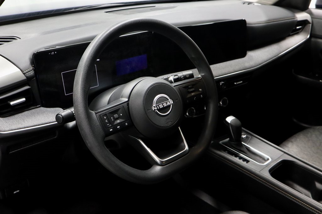 Certified 2025 Nissan Kicks SV w/ SV Premium Package image 27