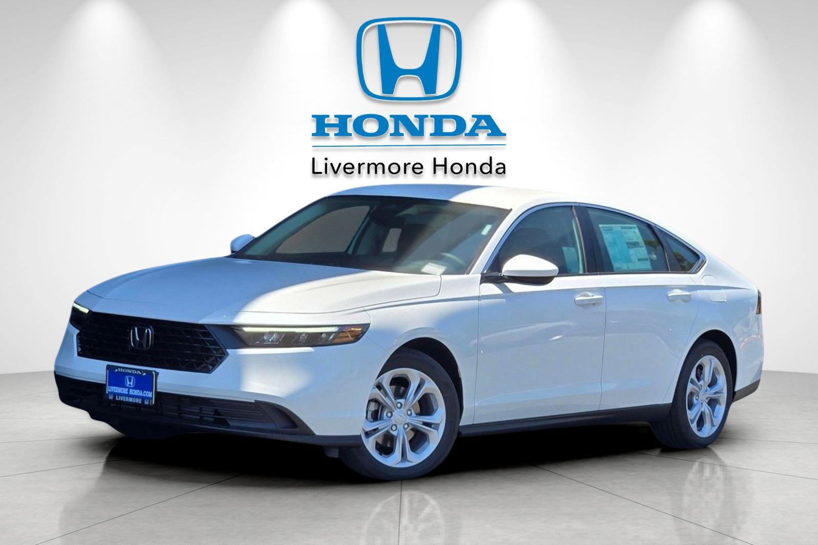 New 2026 Honda Accord LX image 2
