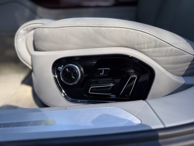 Used 2014 Audi A8 L 4.0T w/ Premium Package AWD/4WD image 15