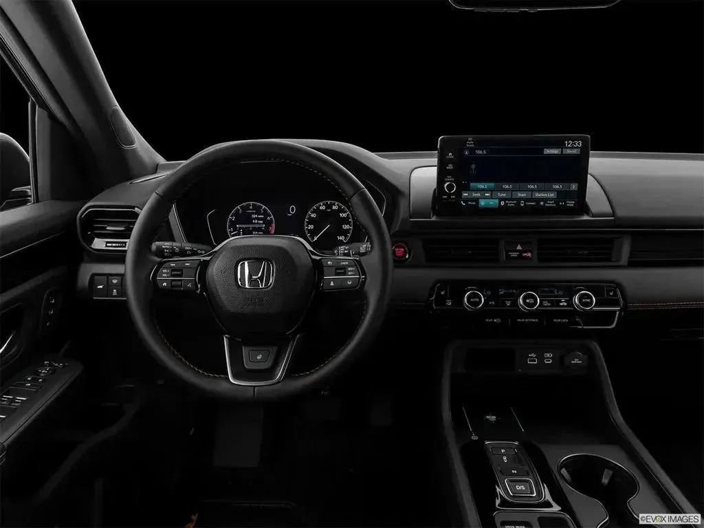 New 2026 Honda Pilot TrailSport image 46
