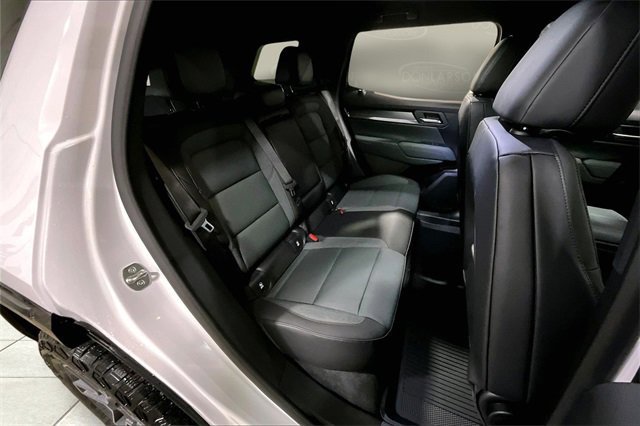 New 2026 GMC Terrain AT4 w/ Technology Package II image 12