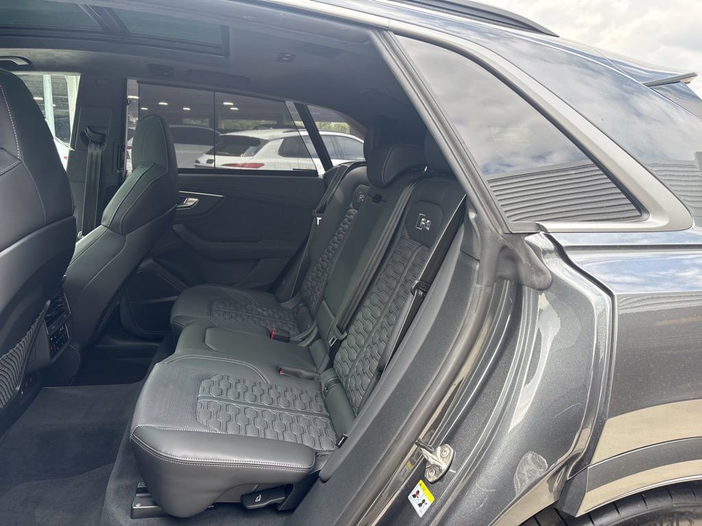 Certified 2025 Audi RS Q8 performance AWD/4WD image 14