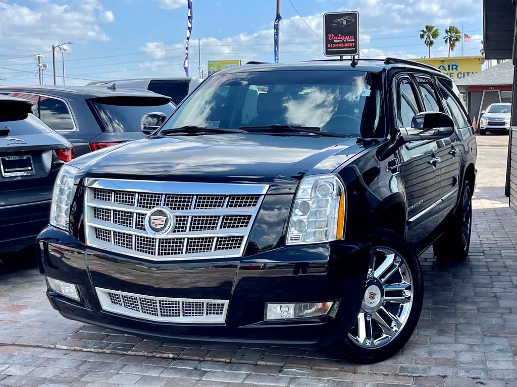 Used 2014 Cadillac Escalade ESV Platinum image 1