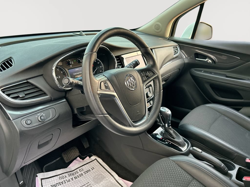 Used 2022 Buick Encore Preferred w/ Safety Package AWD/4WD image 15