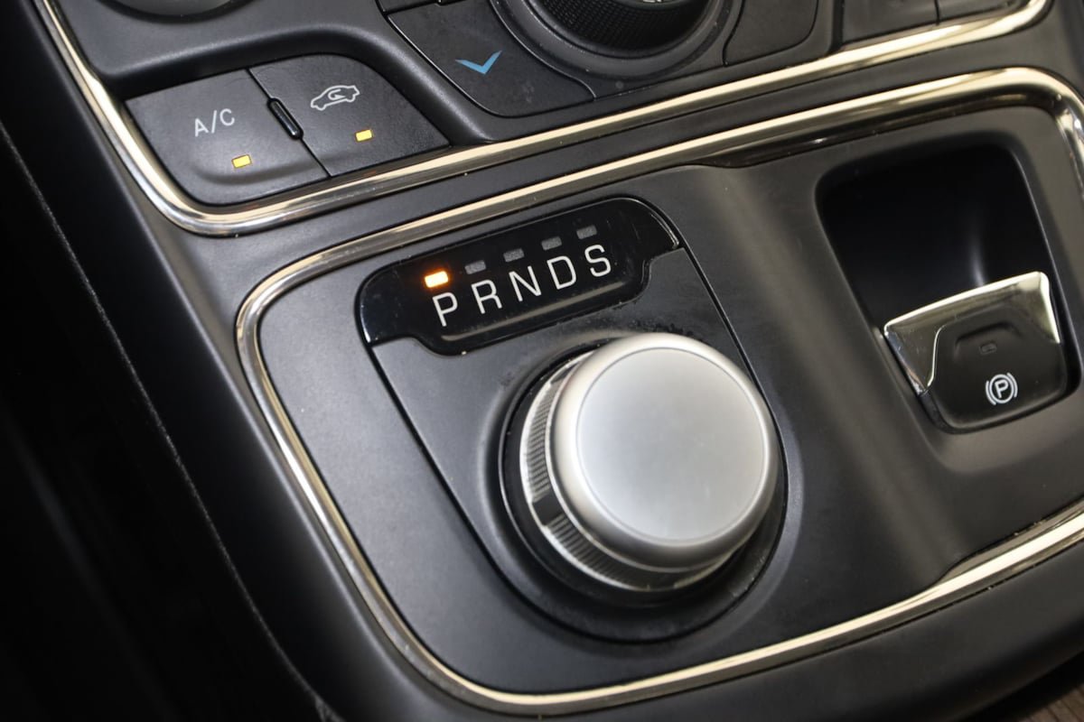 Used 2015 Chrysler 200 C w/ Navigation & Sound Group I AWD/4WD image 7
