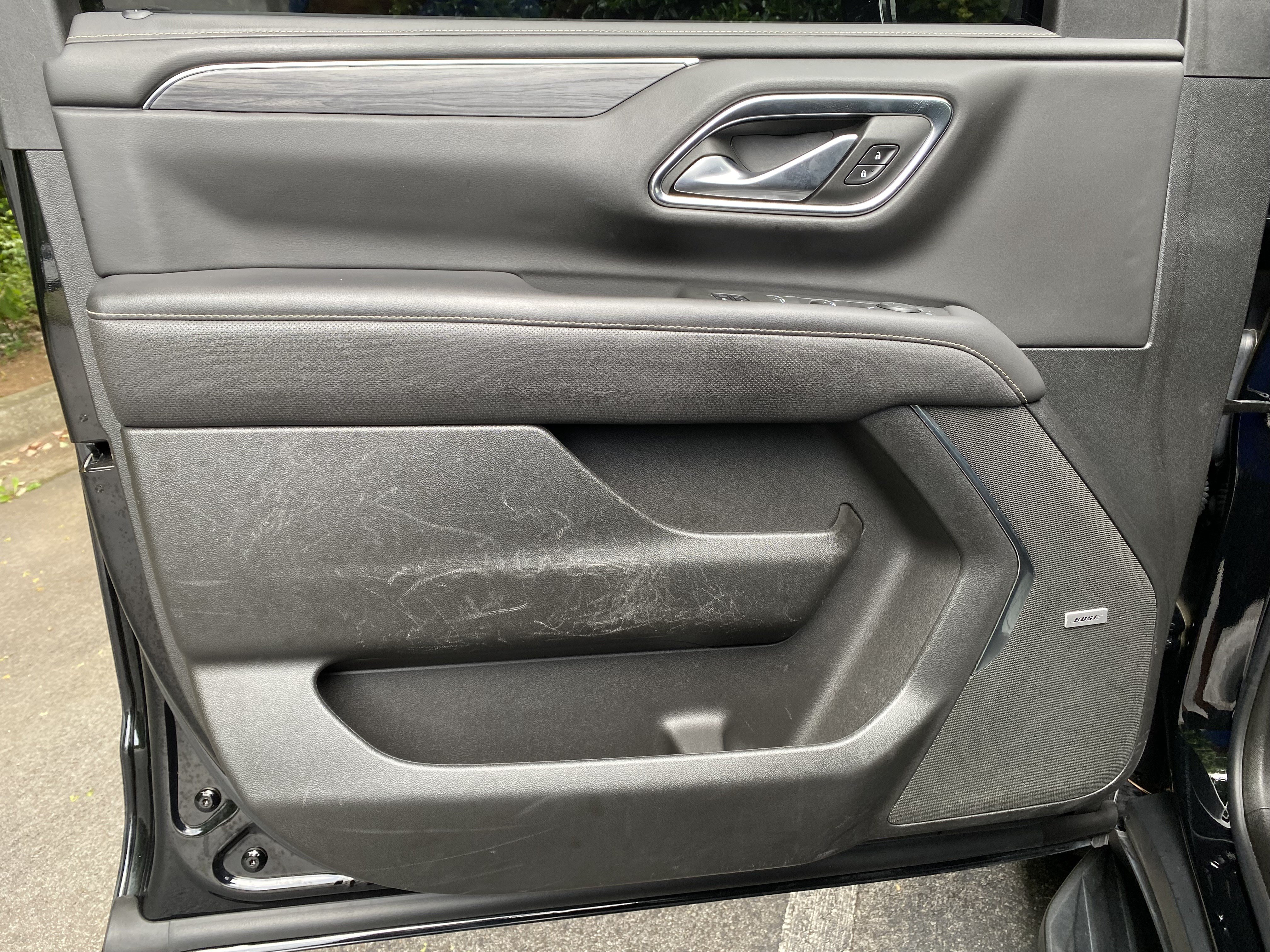 Used 2022 GMC Yukon SLT RWD image 15