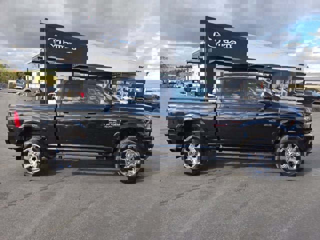 Used 2018 RAM 2500 Big Horn w/ Sport Appearance Group image 6