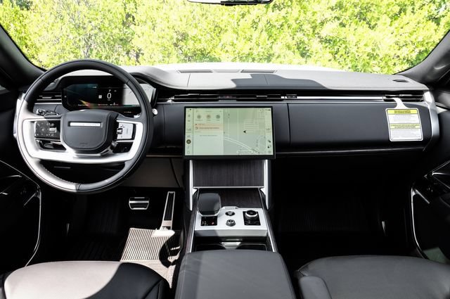 New 2027 Land Rover Range Rover Long Wheelbase SE AWD/4WD image 20