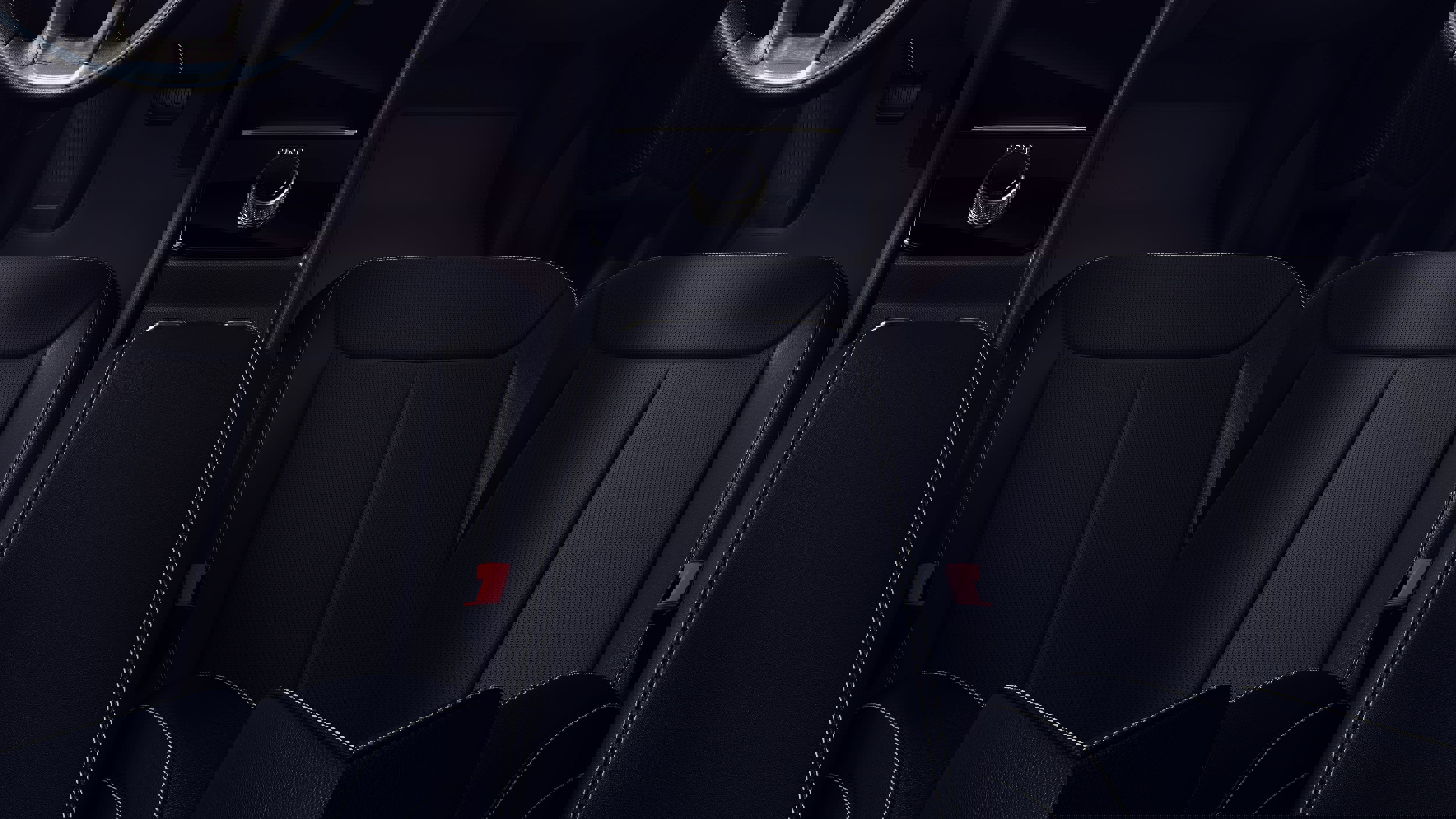 New 2026 Jeep Grand Cherokee Altitude image 4