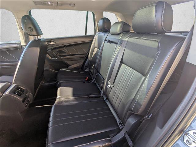 Used 2022 Volkswagen Tiguan SE image 13