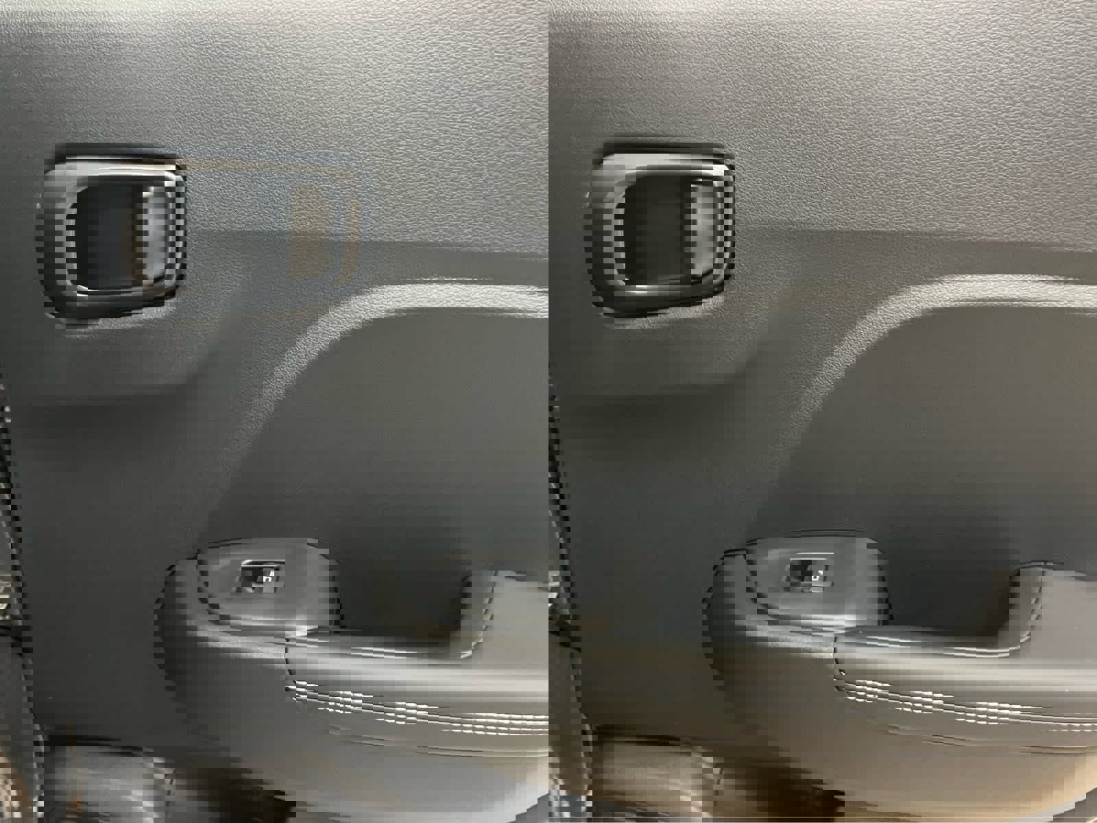 Used 2026 Hyundai Venue SEL image 21