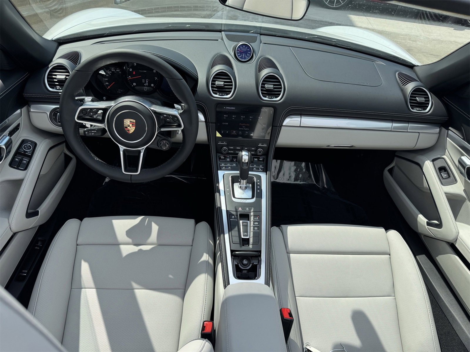 New 2025 Porsche 718 Boxster image 13