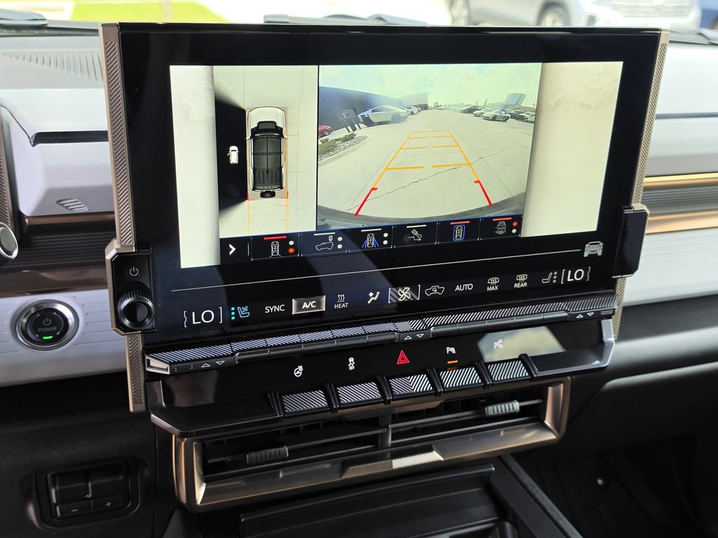 Used 2025 GMC Hummer EV 2X w/ LPO, Dark Essentials Package AWD/4WD image 10