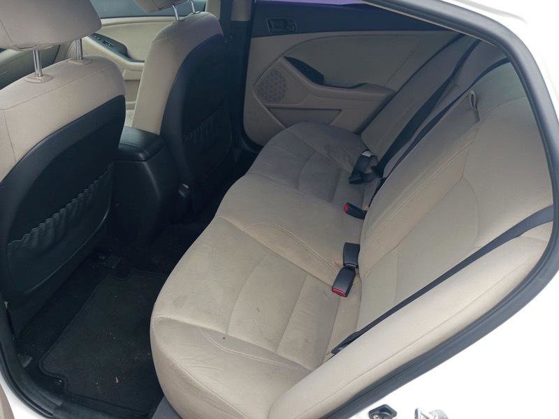 Used 2014 Kia Optima LX image 7