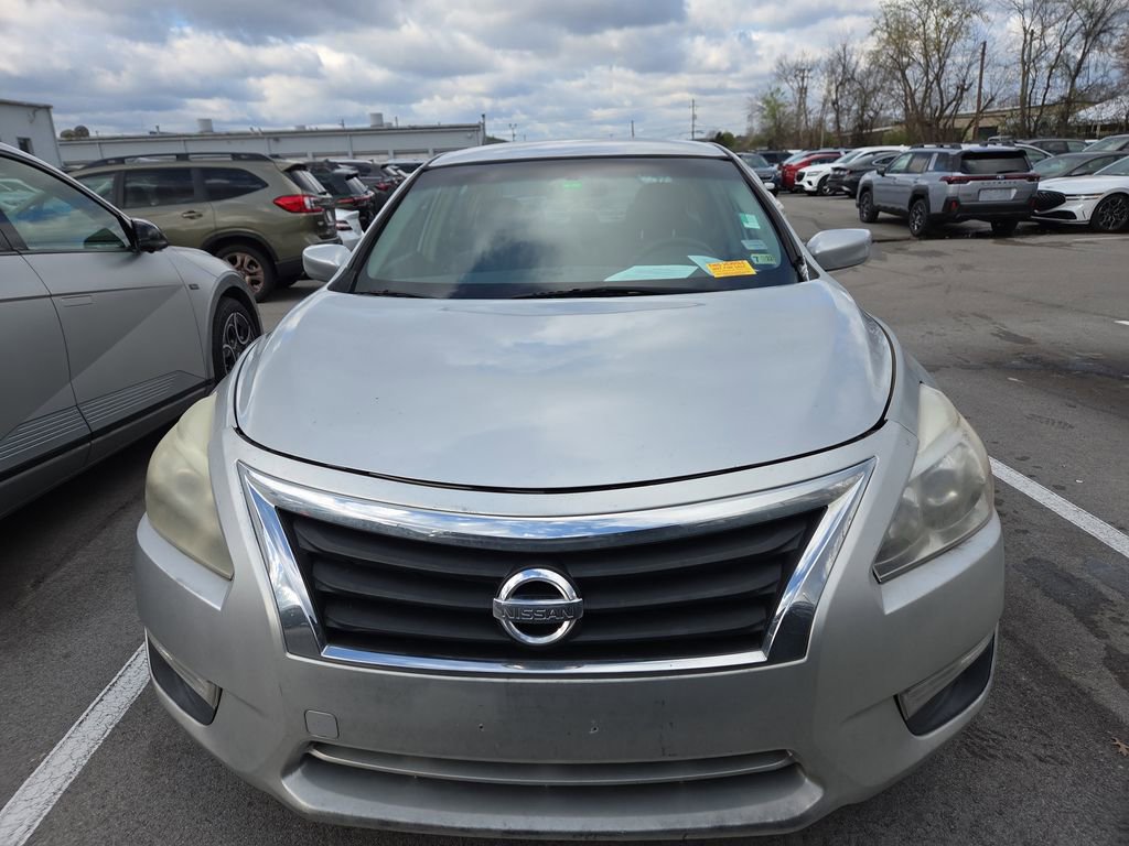Used 2013 Nissan Altima 2.5 S image 9