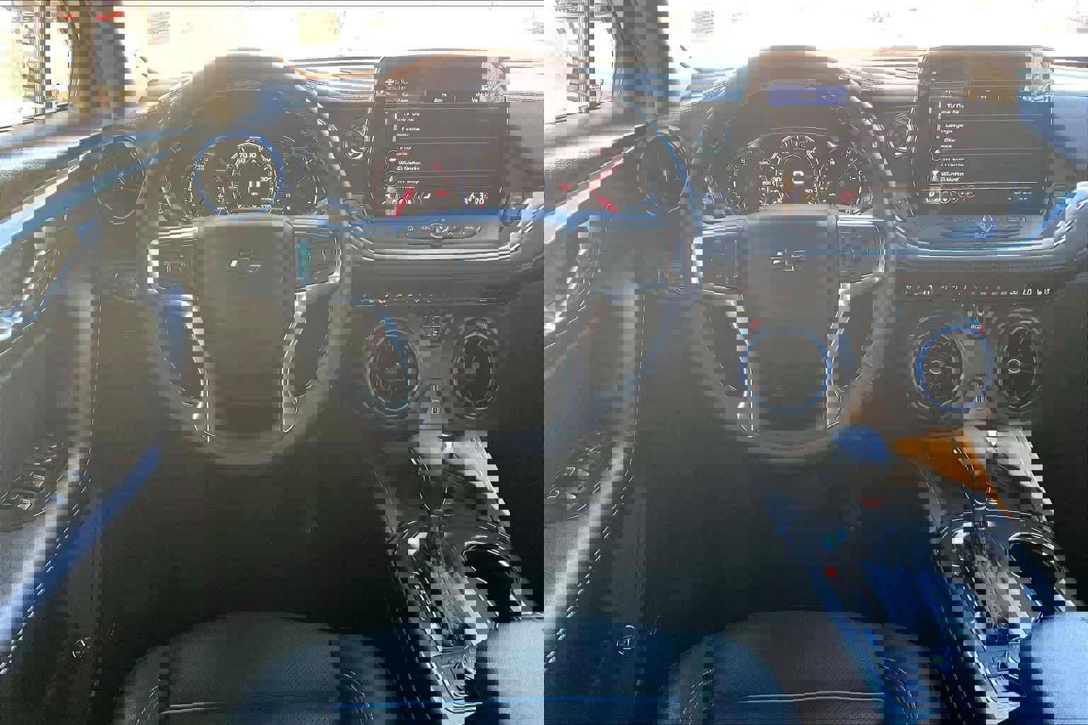 Used 2025 Chevrolet Blazer RS w/ Driver Confidence II Package image 5