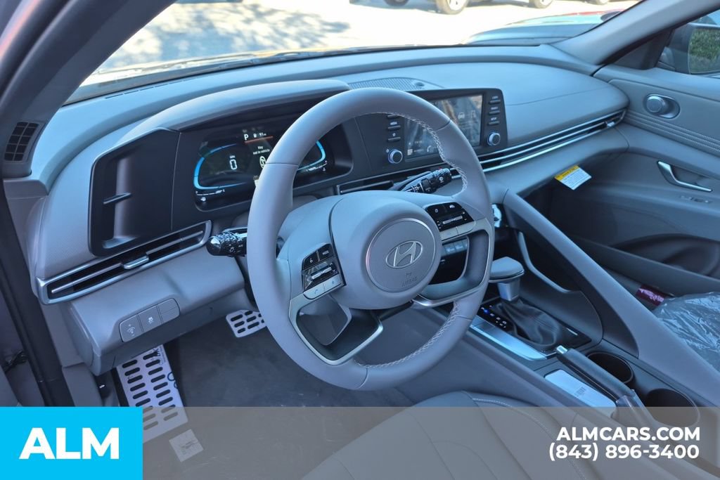 Certified 2026 Hyundai Elantra Sport FWD image 14
