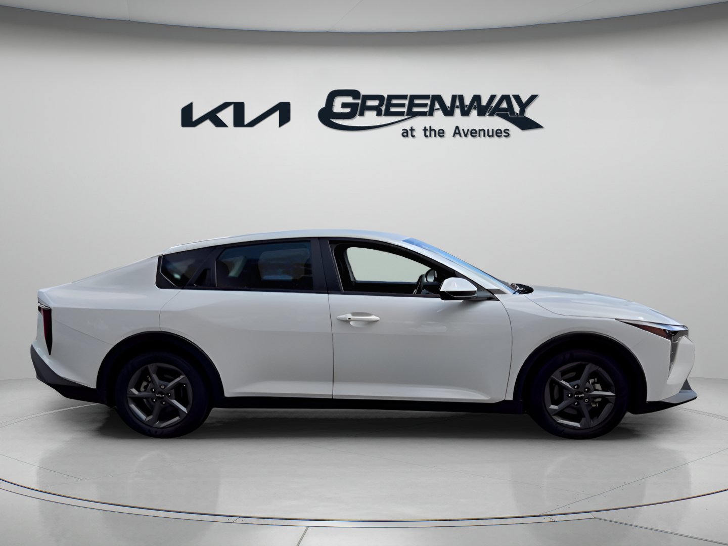 New 2025 Kia K4 FWD image 8