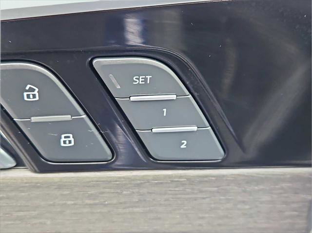 Used 2020 Audi A4 2.0T Premium w/ Convenience Package AWD/4WD image 14