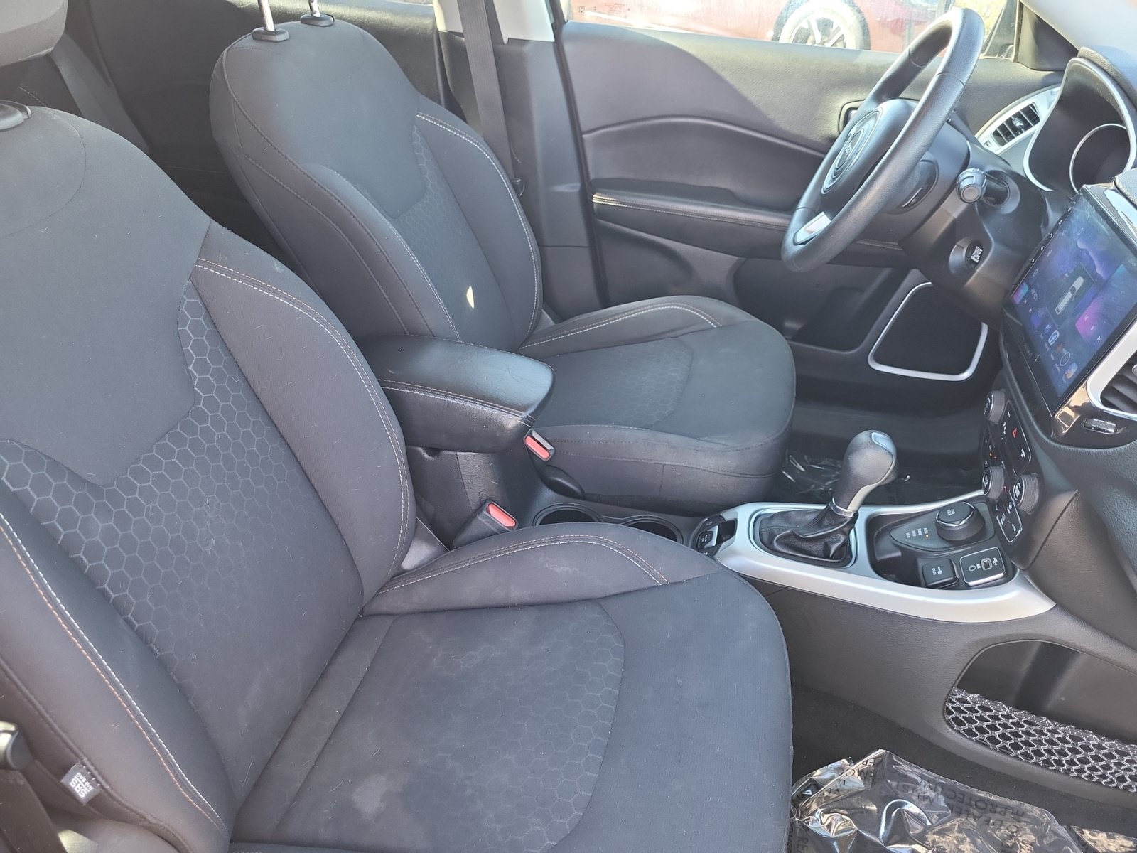Used 2019 Jeep Compass Sport AWD/4WD image 9