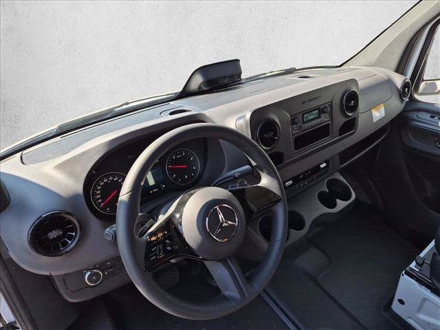New 2025 Mercedes-Benz Sprinter 2500 image 3