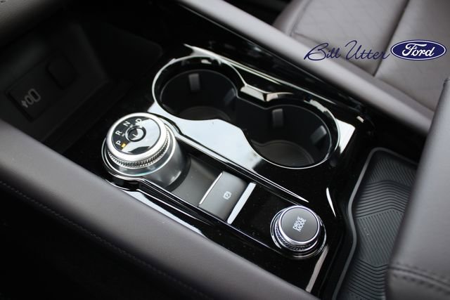 New 2026 Ford Explorer Platinum RWD image 14