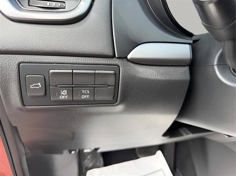 Used 2019 MAZDA CX-9 Touring FWD image 18