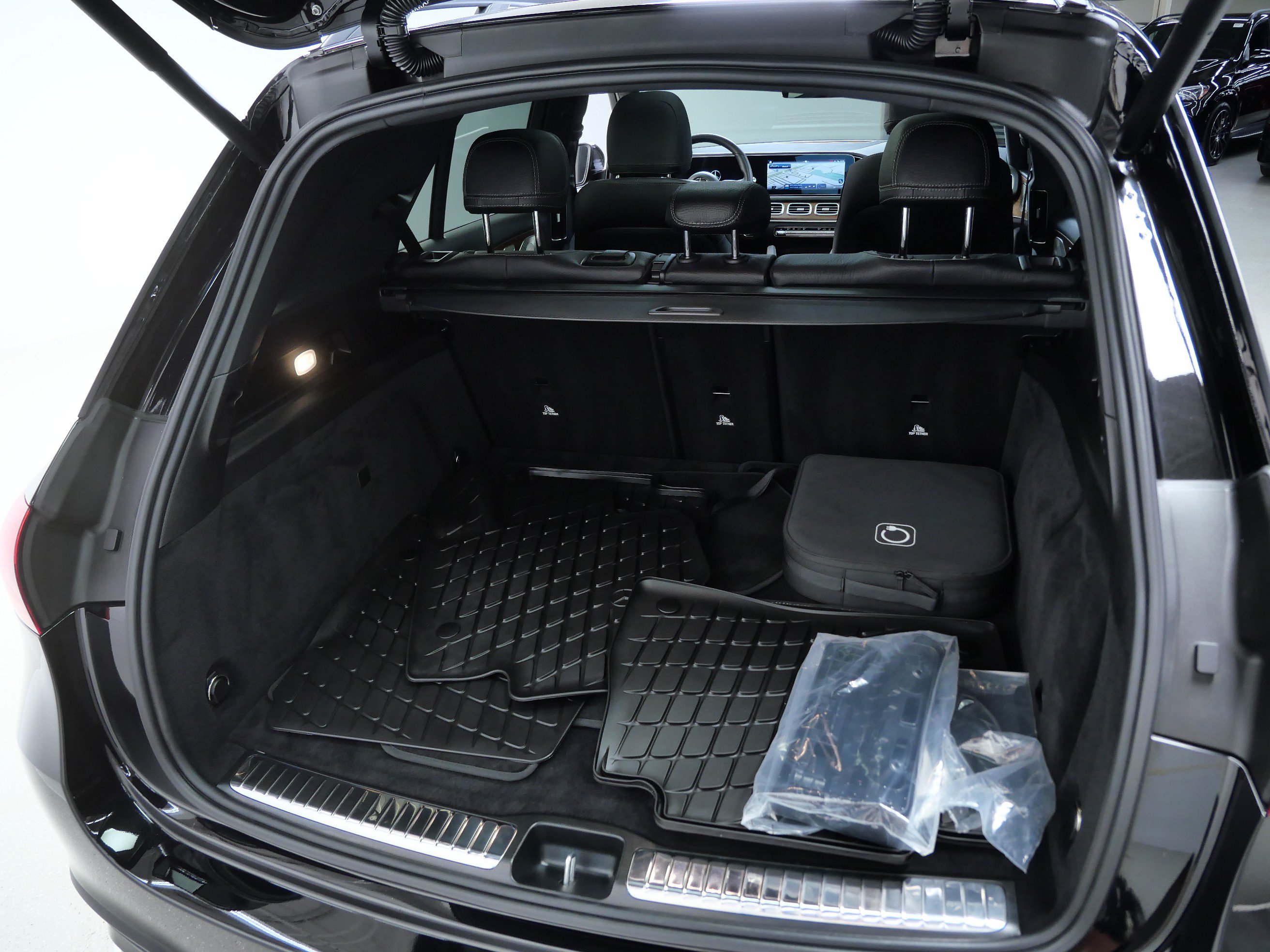 Certified 2026 Mercedes-Benz GLE 450e 4MATIC image 7