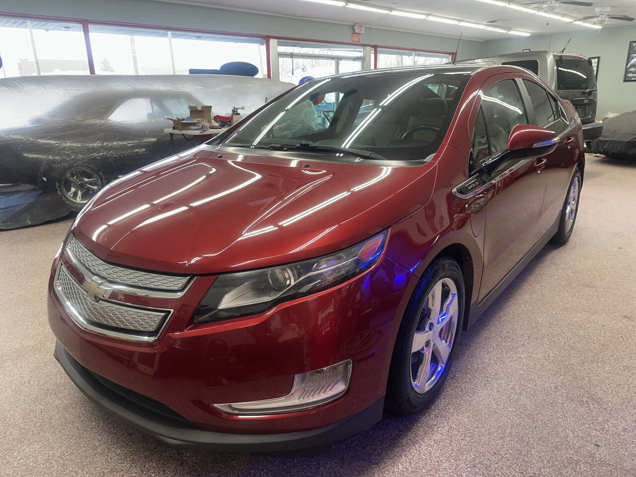 Used 2012 Chevrolet Volt Premium w/ Premium Trim Package image 2