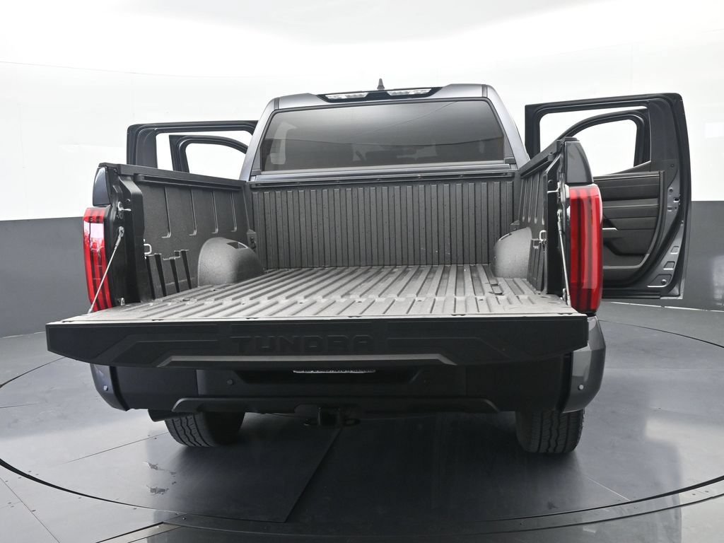 Used 2025 Toyota Tundra SR5 w/ SR5 Convenience Package AWD/4WD image 71