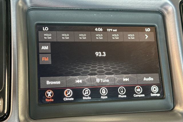 Used 2019 Dodge Challenger SXT RWD image 19