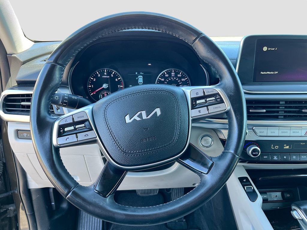 Used 2022 Kia Telluride S image 11