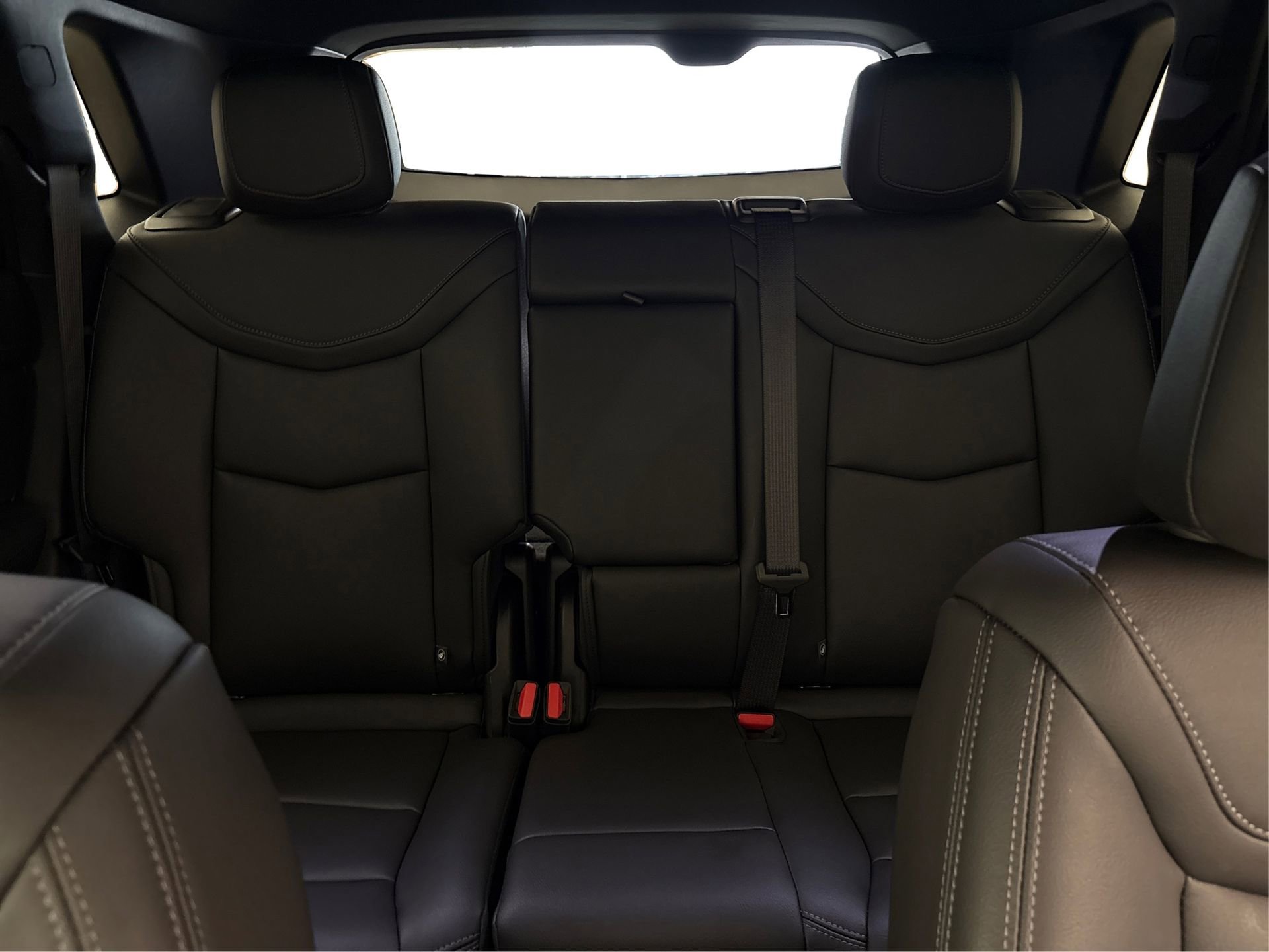 New 2025 Cadillac XT5 Luxury image 17