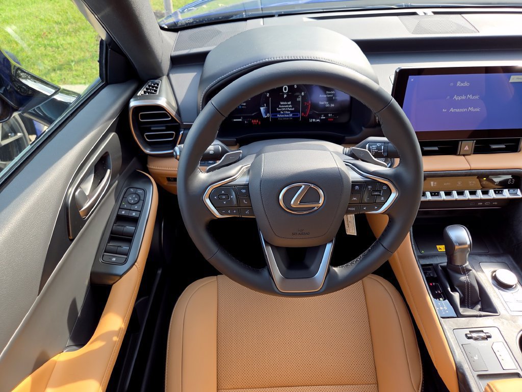New 2026 Lexus IS 350 F Sport AWD/4WD image 4