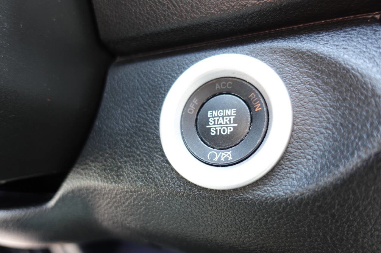Used 2023 RAM 1500 Classic Warlock AWD/4WD image 55