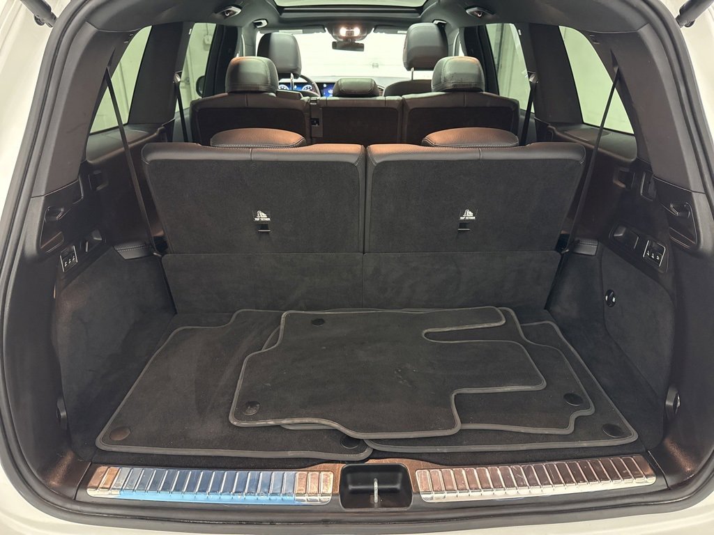 Used 2024 Mercedes-Benz GLS 450 4MATIC image 35