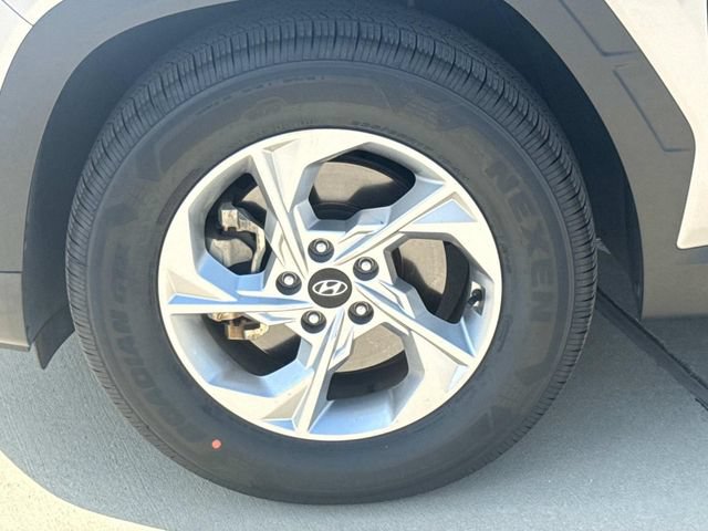 Used 2022 Hyundai Tucson SEL FWD image 5