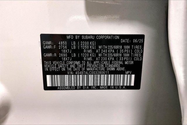 Used 2025 Subaru Outback Onyx Edition AWD/4WD image 43