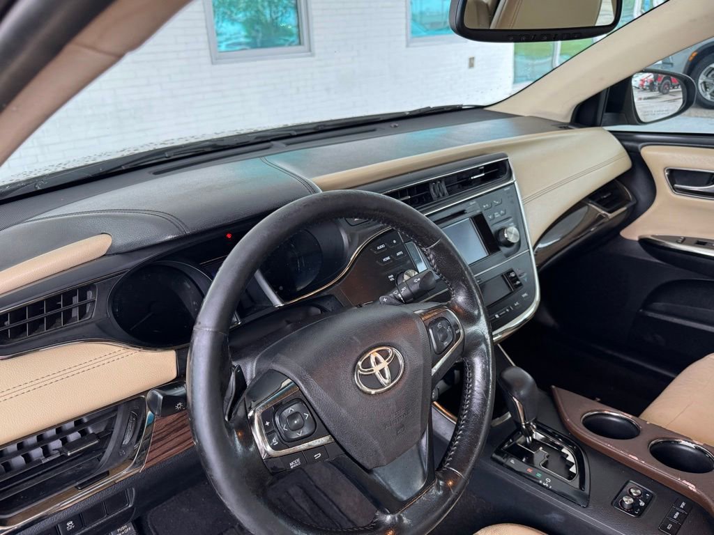 Used 2015 Toyota Avalon XLE Premium FWD image 12