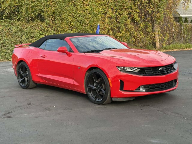 Used 2024 Chevrolet Camaro LT w/ RS Package RWD image 7
