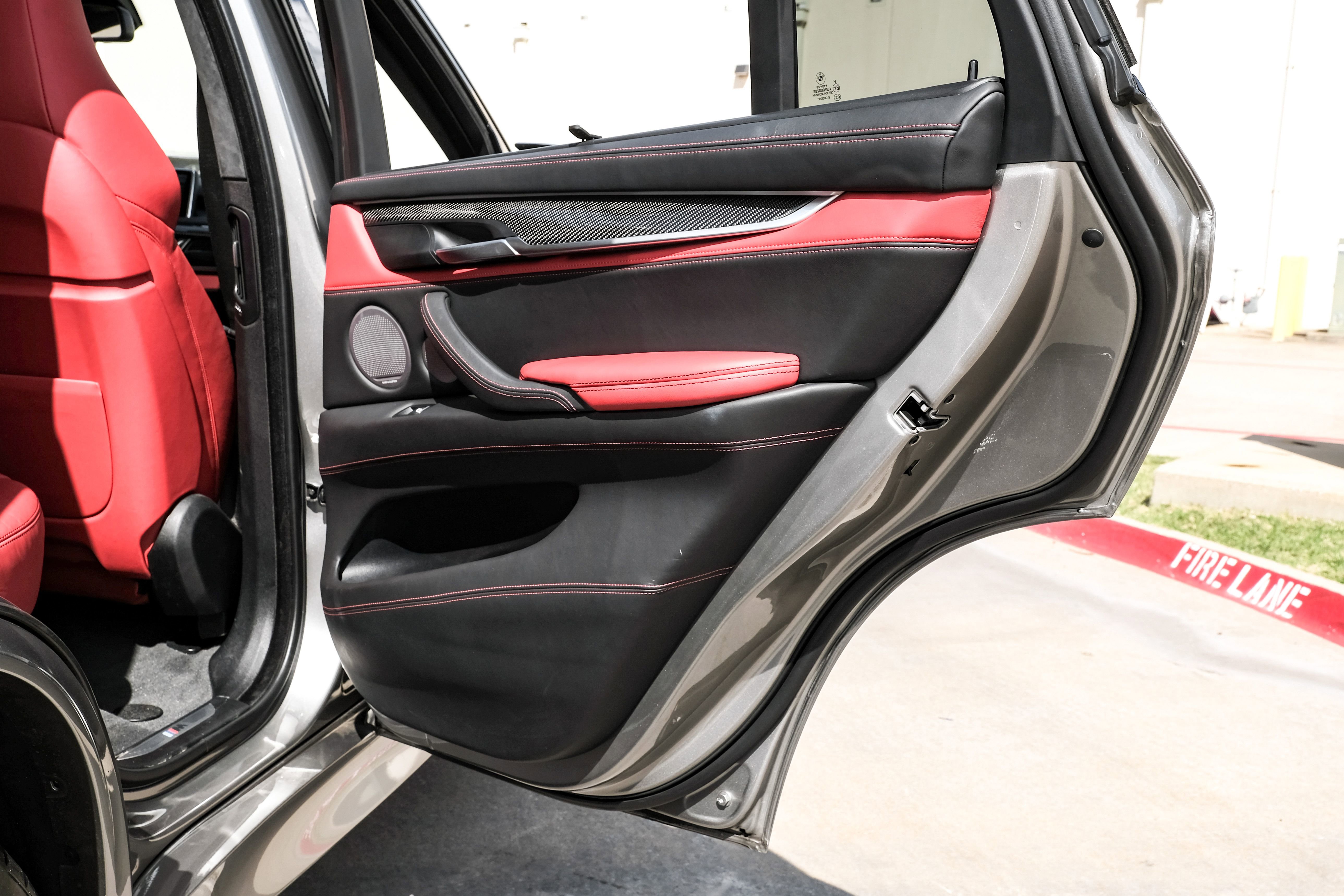 Used 2017 BMW X5 M image 50