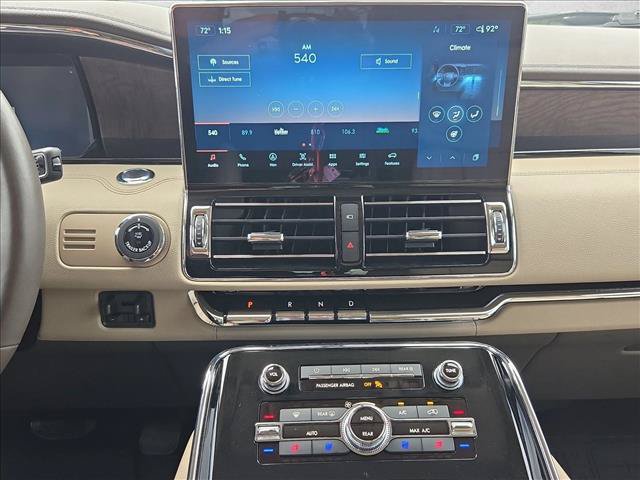 Used 2024 Lincoln Navigator L Reserve AWD/4WD image 14
