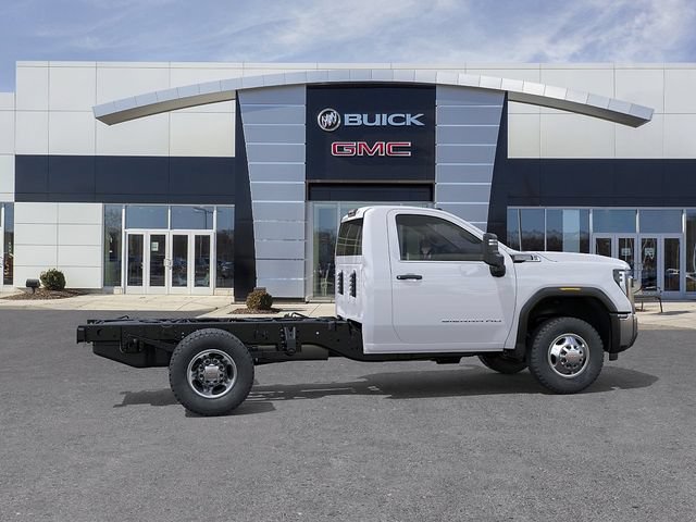 New 2026 GMC Sierra 3500 Pro w/ Snow Plow Prep Package AWD/4WD image 5