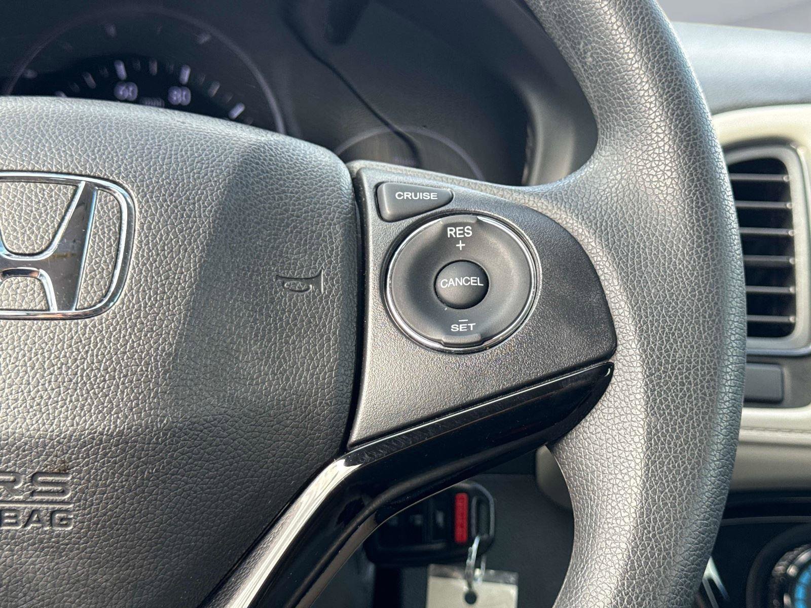 Certified 2022 Honda HR-V LX image 28