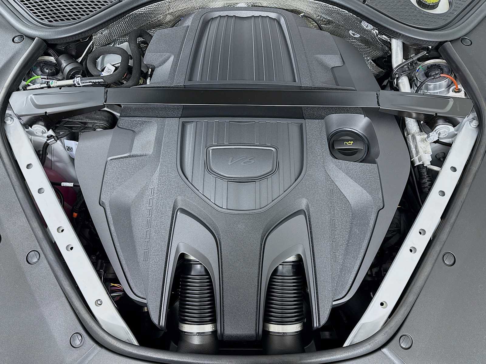 New 2026 Porsche Panamera RWD image 31